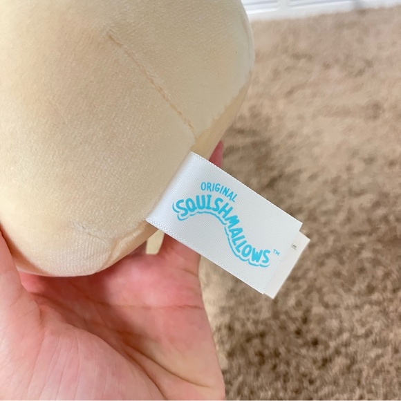 Squishmallow 5" Berit the Moth BNWT - Picture 3 of 7